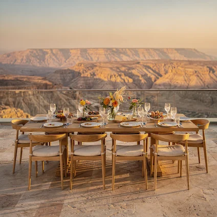 אולם אירועים במצפה רמון | בית רמונא: כנסים ואירועי בוטיק מול הנוף