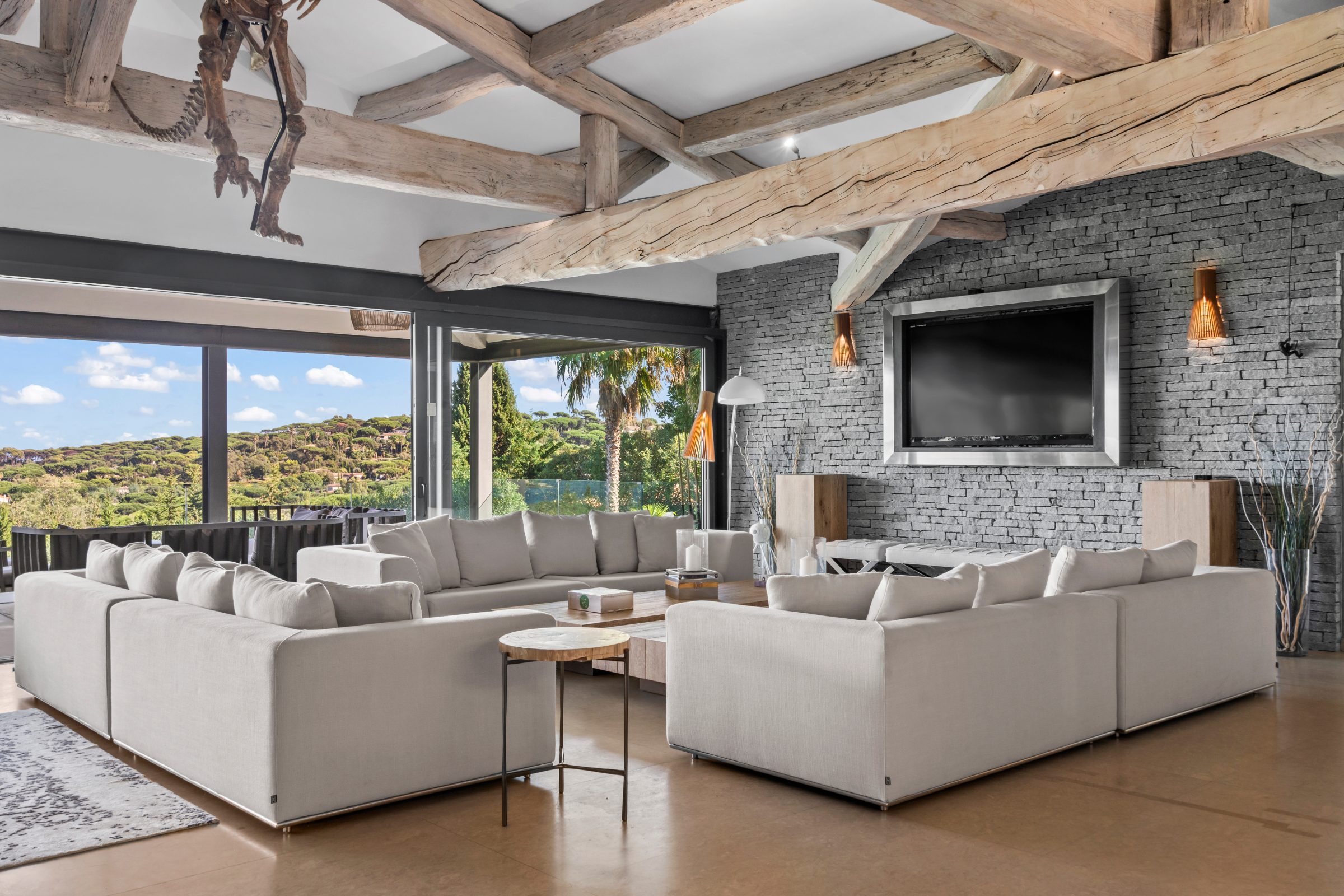 Villa TEXAS – Salon ouvert sur la terrasse