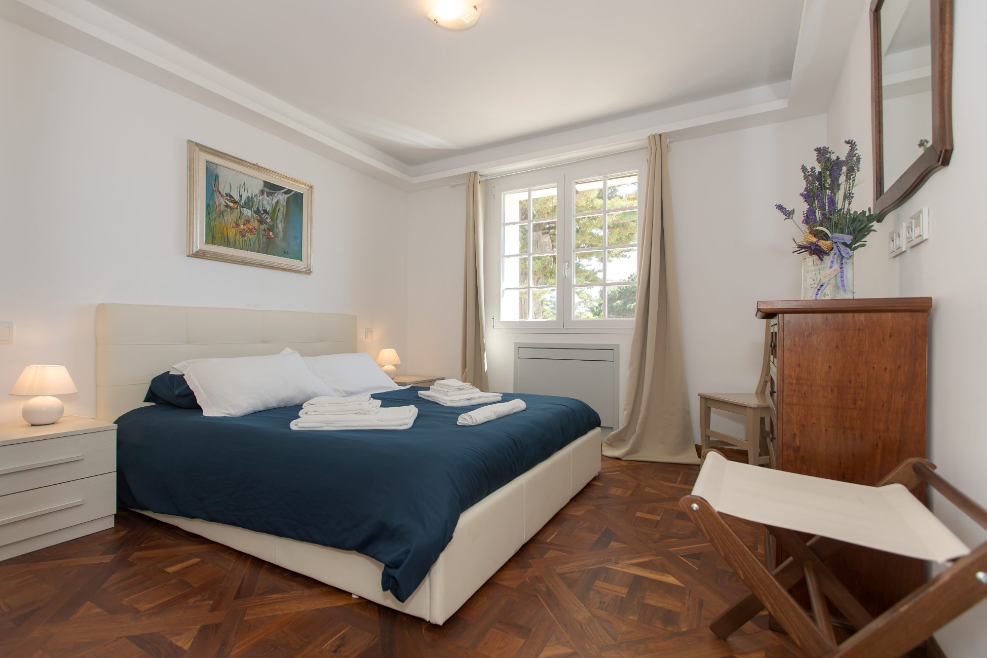 Villa BEAURIVAGE – Sea-view double bedroom