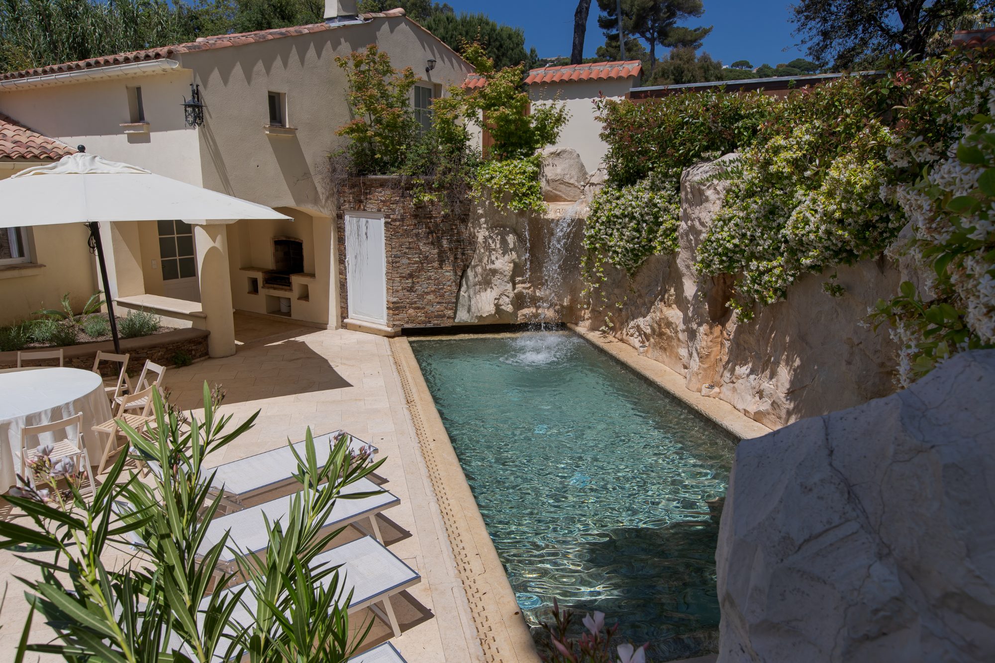 Villa DE LA PLAGE – Heated 14 m swimming pool with waterfall