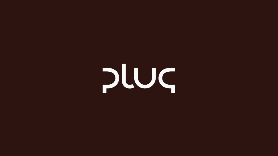 Stylized white text 'pluq' on a dark brown background.