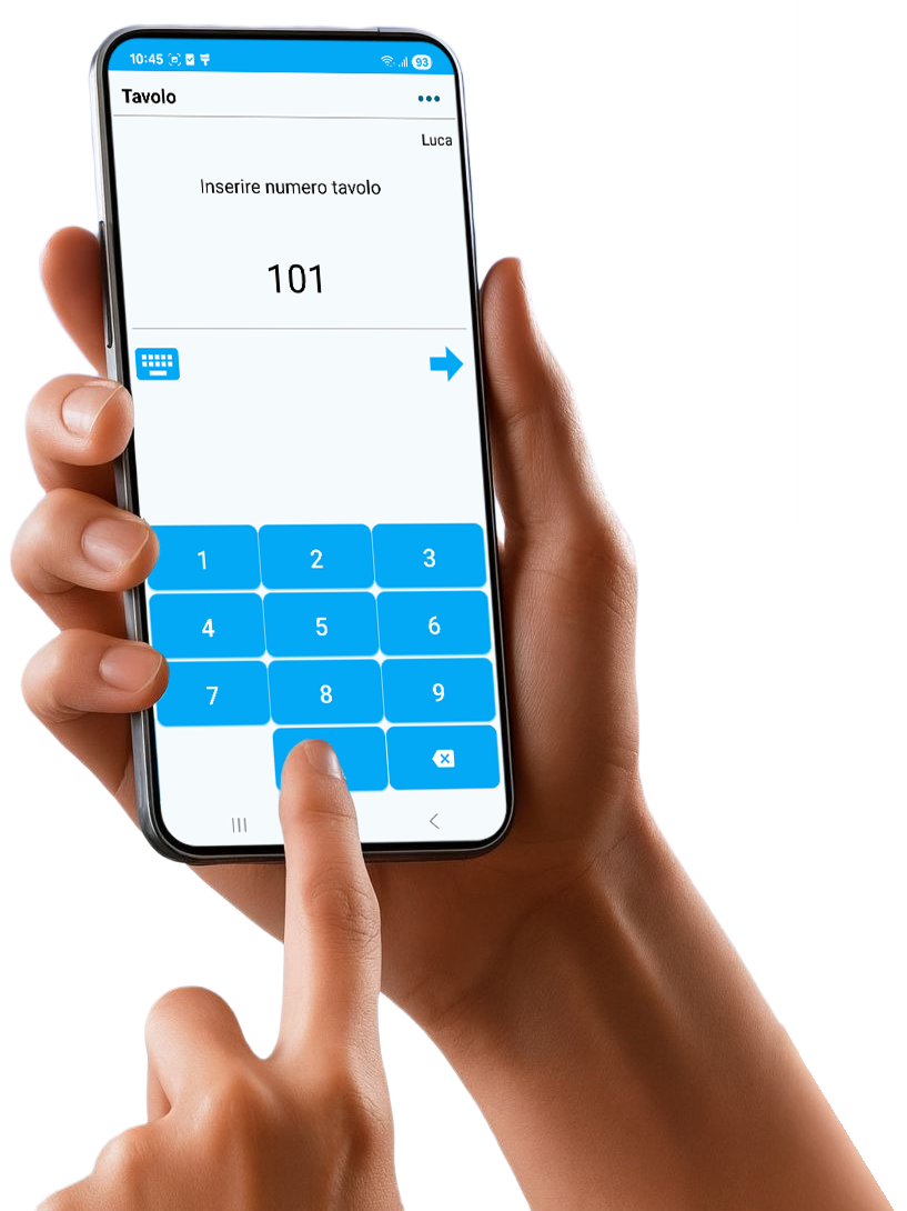 Una mano tiene uno smartphone dove viene inserito il numero del tavolo