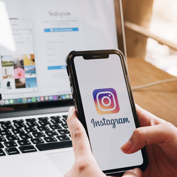 Análisis de nuevas métricas de Instagram para videos y Reels mediante el uso de herramientas de monitoreo estratégico en LFI.