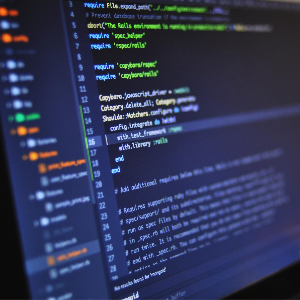 Interfaz de desarrollo visual No Code para la creación ágil de MVPs, una metodología de innovación impulsada por LFI.