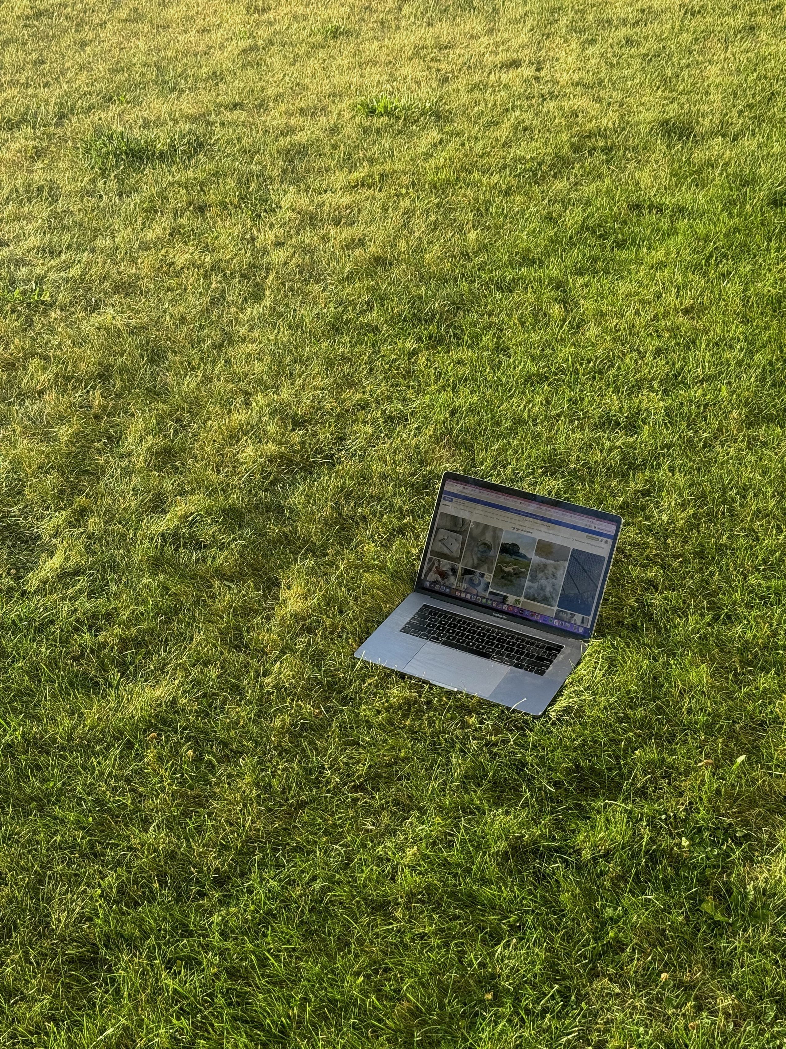 Picture of a laptop