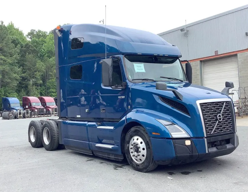 2022 Volvo VNL760 Semi Truck 