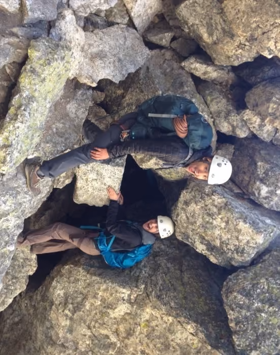LY goes through a tunnel