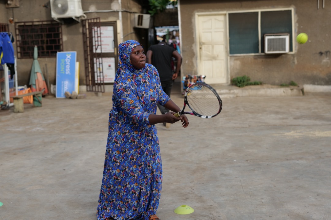Naa shika Adu street tennis in Nima| woman