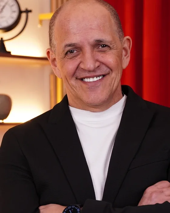 Dr. Hakan Tetik portresi