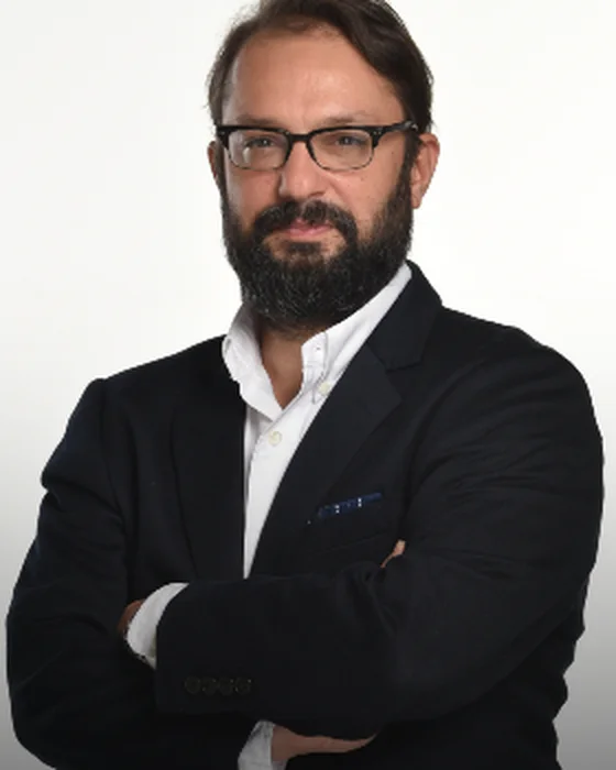 Prof. Dr. Ahmet Kasım Han portresi