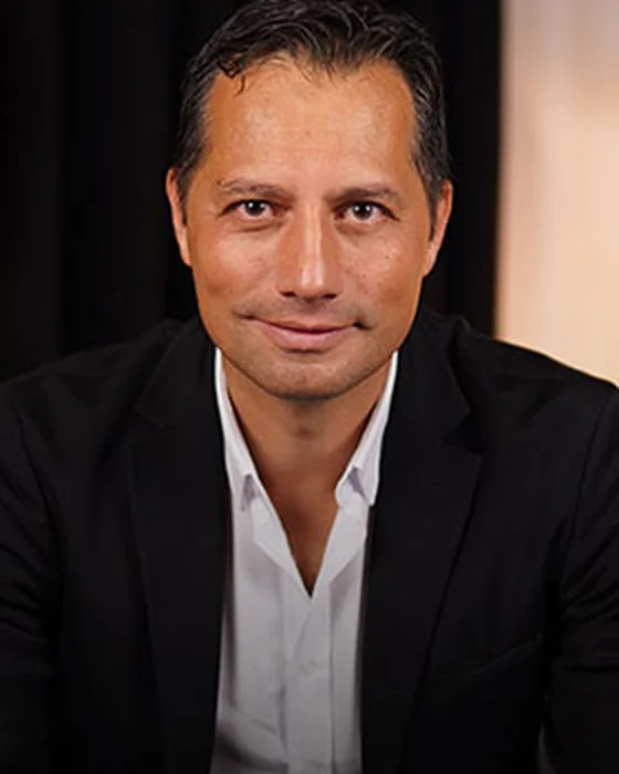 Mustafa İçil portresi