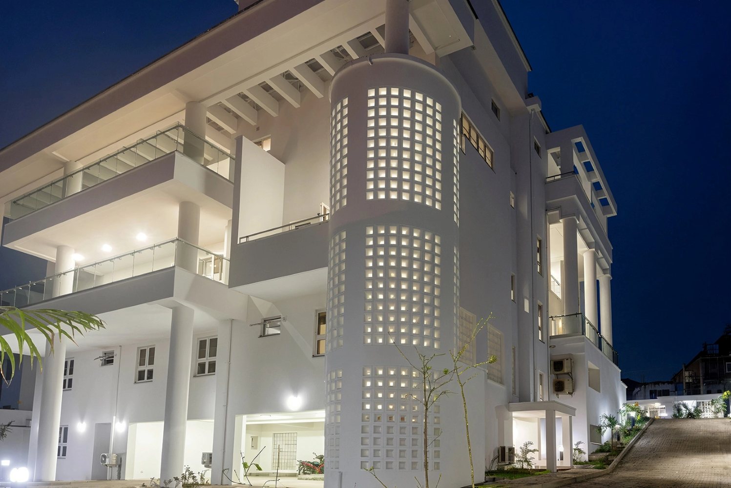 Incredible all white mansion designed by Artec Practice Ltd.
