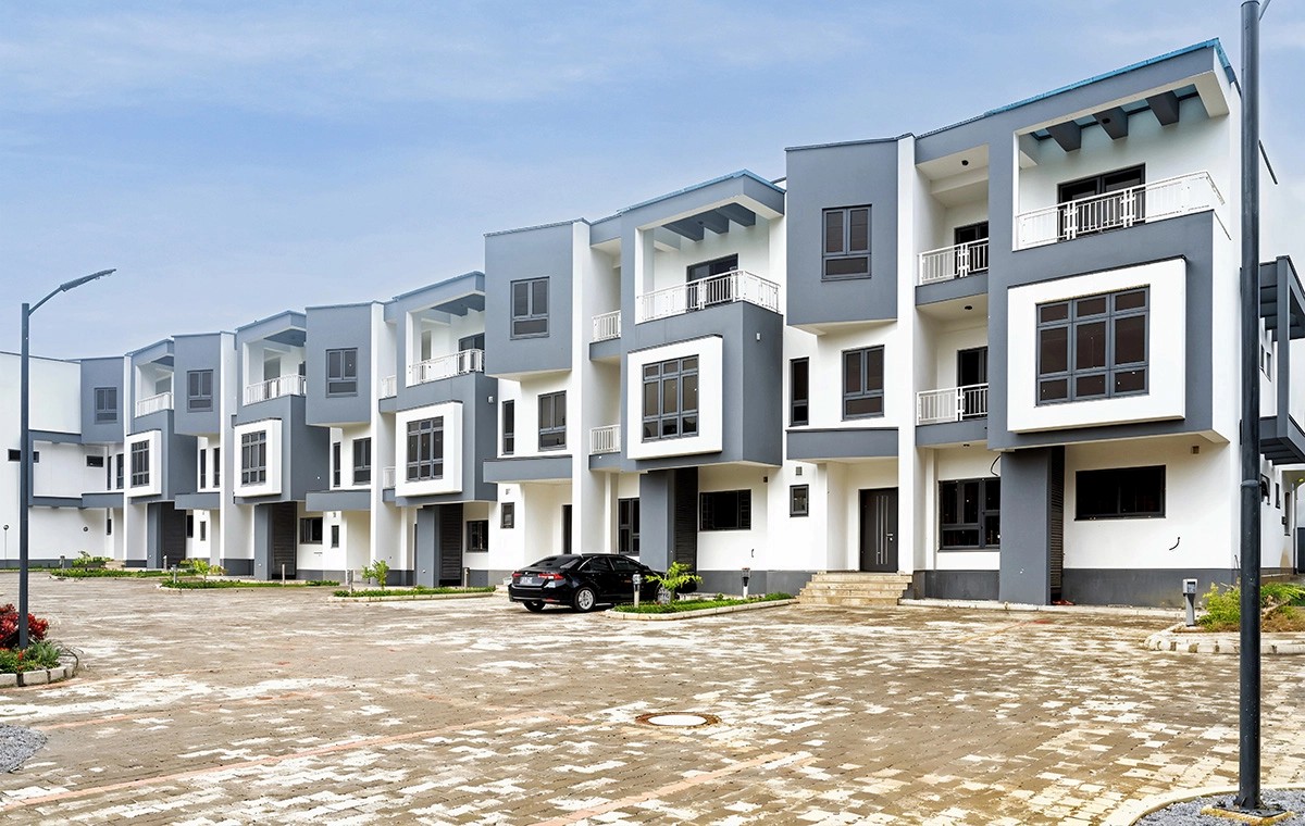 High-end luxury apartment building designed by Artec Practice Ltd.