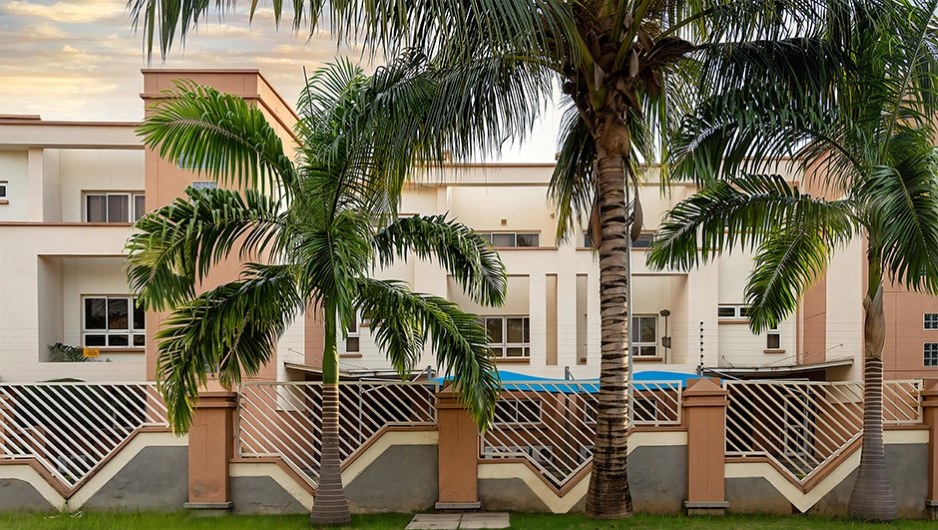 These Private development apartment buildings were designed by Artec Practice Ltd.