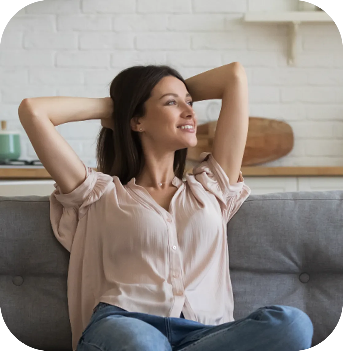 Mujeres disfrutando del bienestar digestivo gracias a los beneficios de la bacteria en Zir-Fos NC