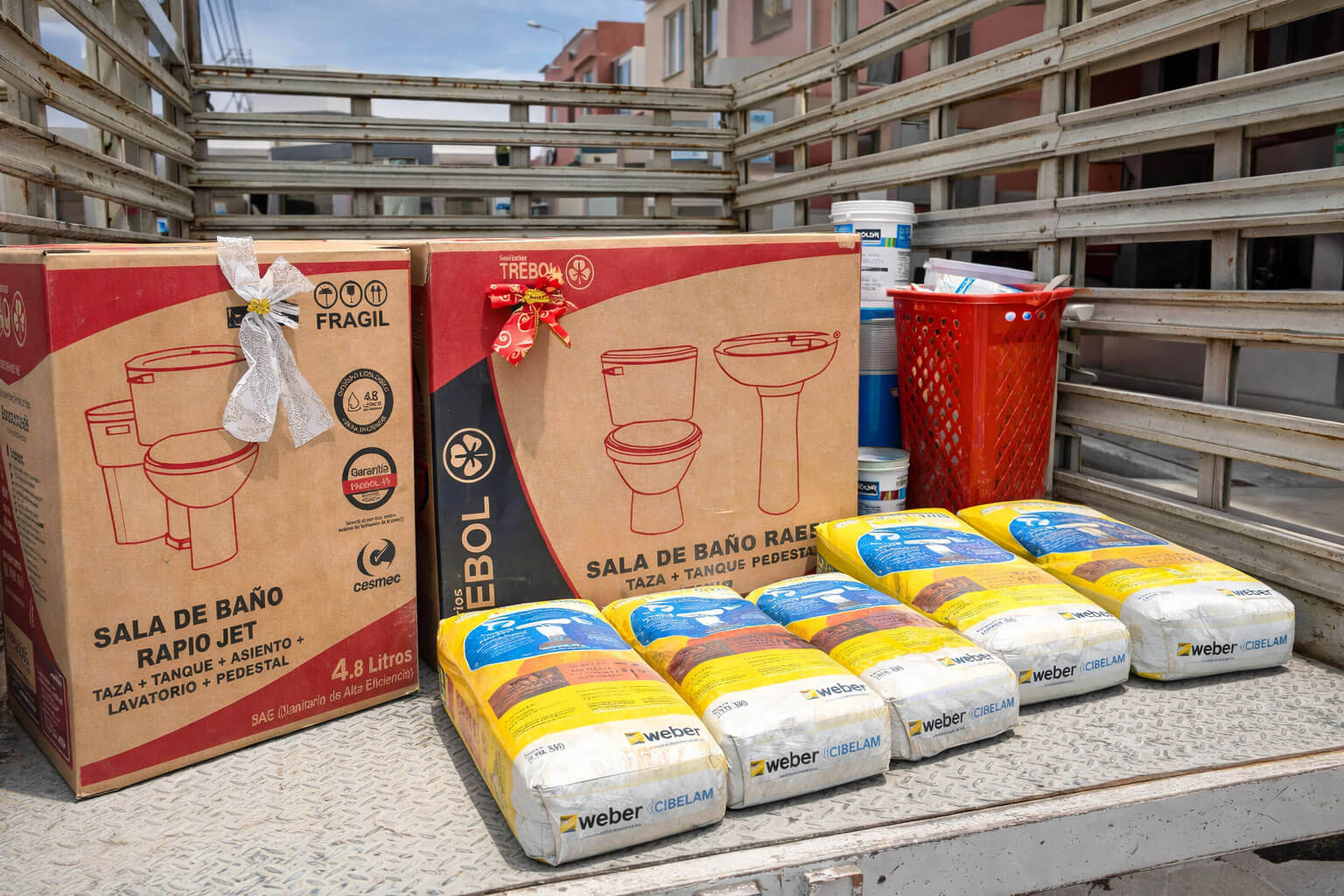 Renovierung-sanitaeranlagen-dritter-schulhof-unamonos