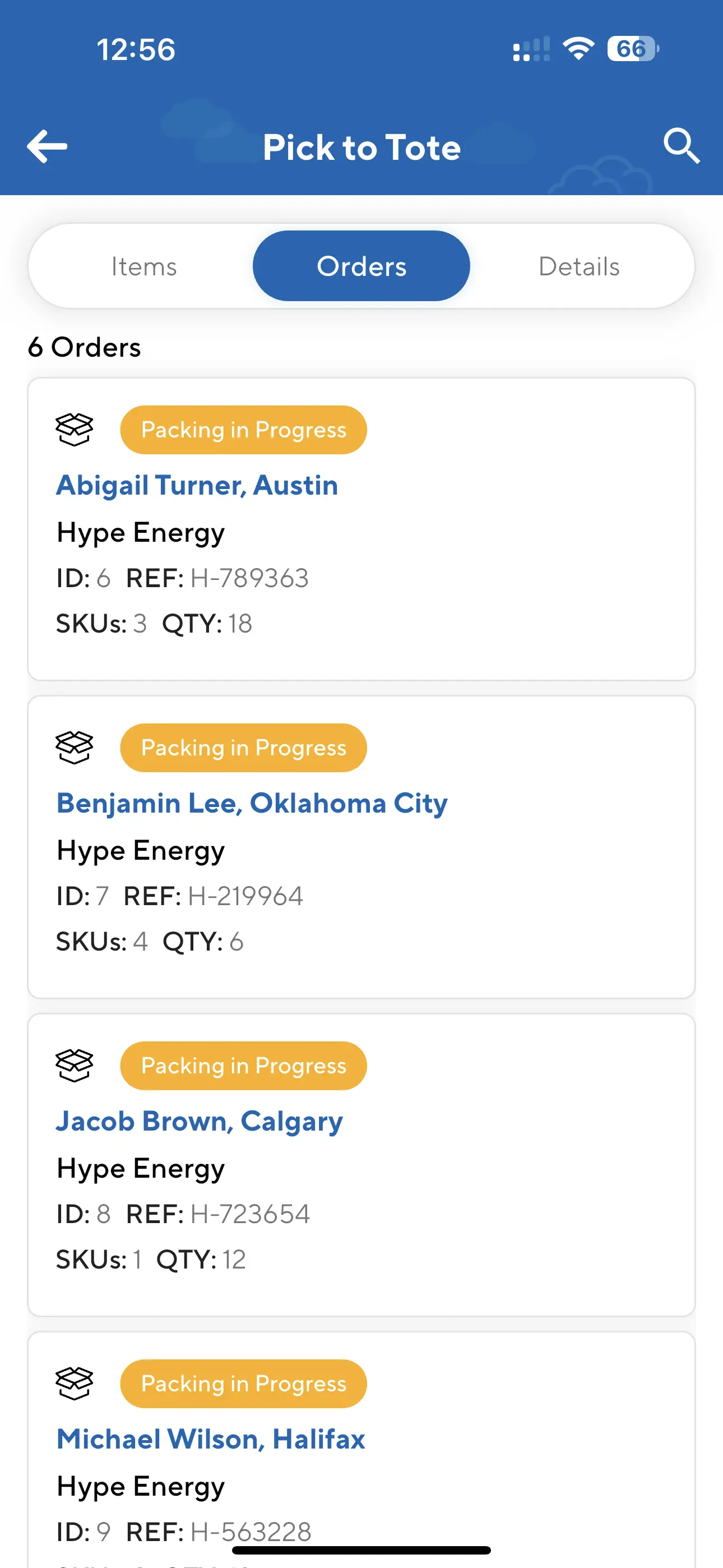 CartonCloud's Mobile app screen showing 'Pick to Tote' orders tab with four orders in progress.