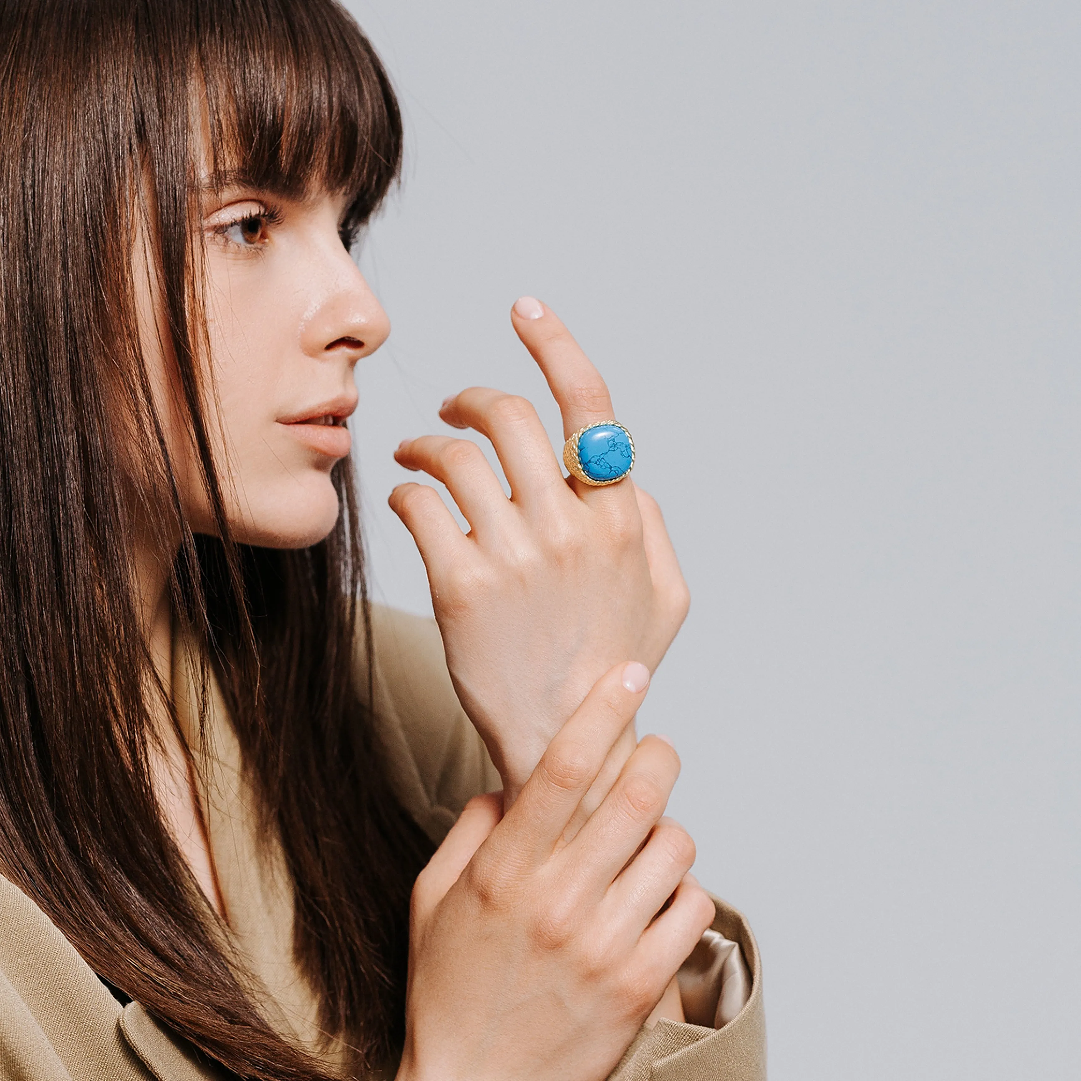 Обкладинка кейсу агенції the Kasta