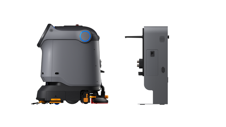 image of a traveler asking a question for a travel agency