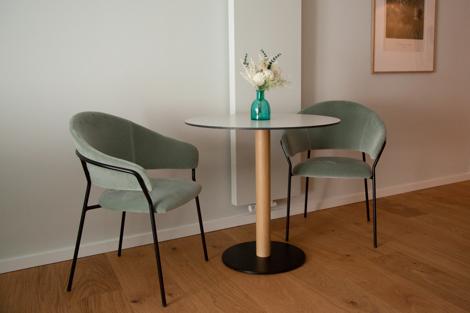 Sitzecke mit Tisch in der Executive Suite, 21rooms Ingolstadt