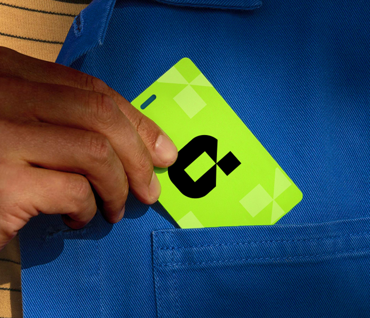 Q Logo Branding QR Code