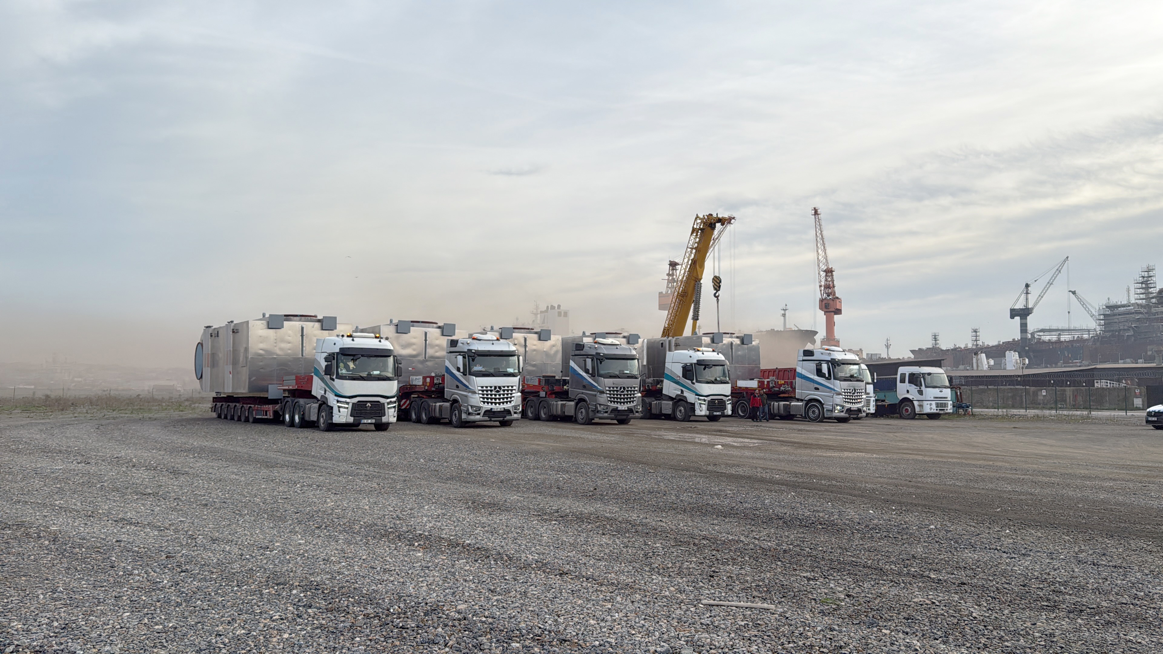 <subject>[background image] image of an industrial area (for a mobility and transportation)</subject>