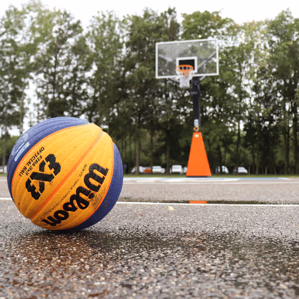 Nijha werkt samen met 3x3 Unites