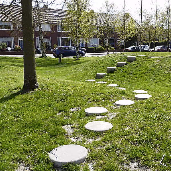 Stapstenen natuurlijk spelen