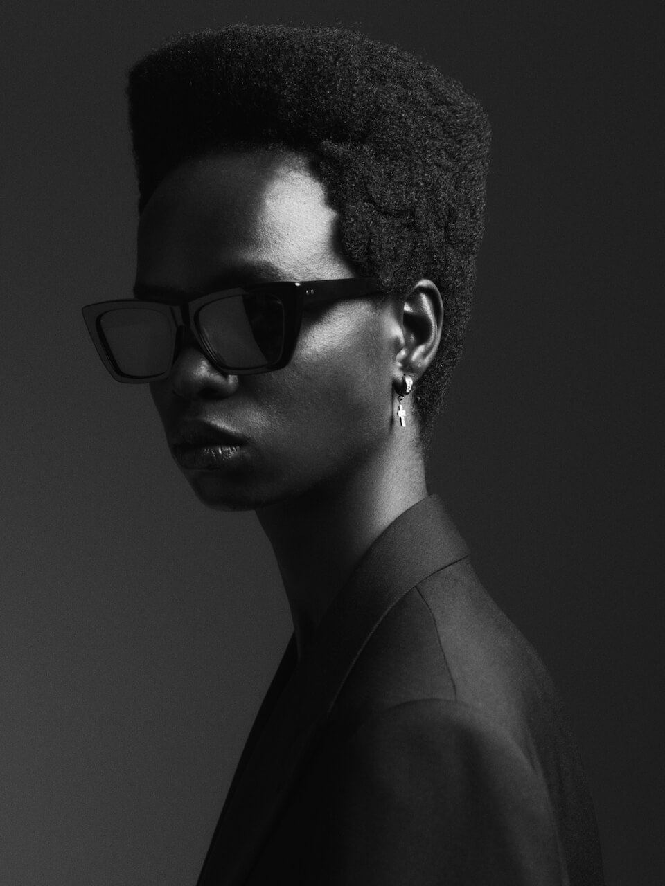 BLK DNM