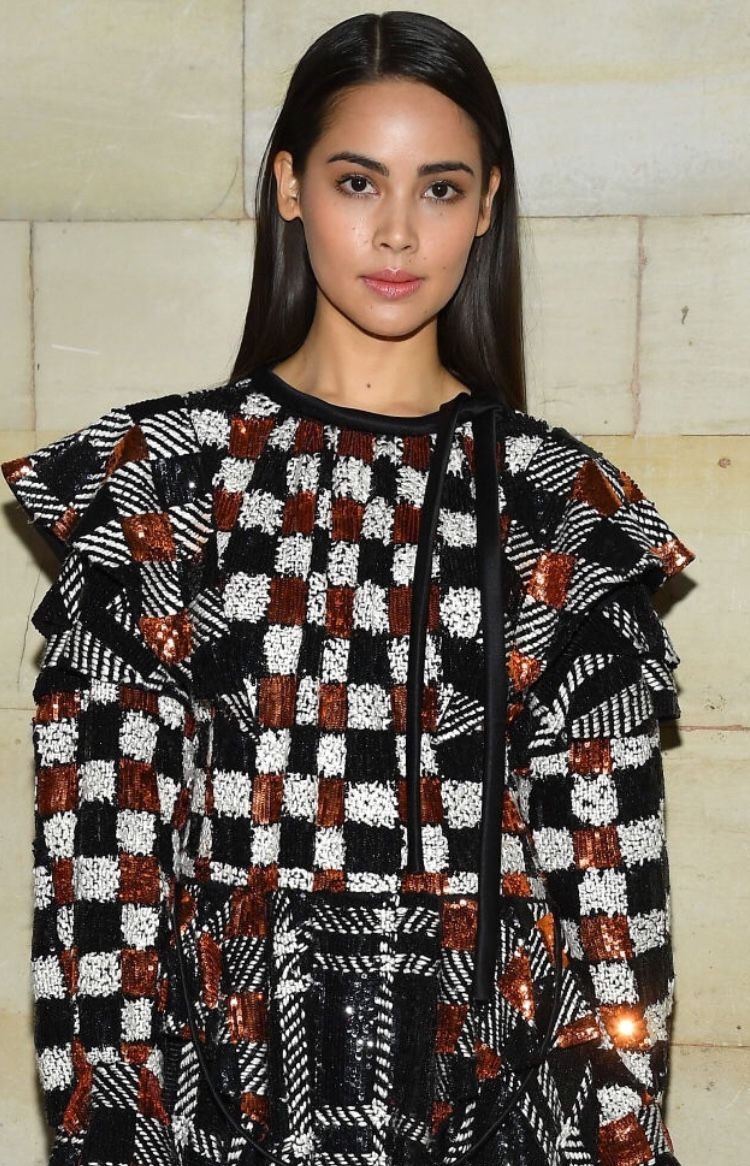 Urassaya Sperbund