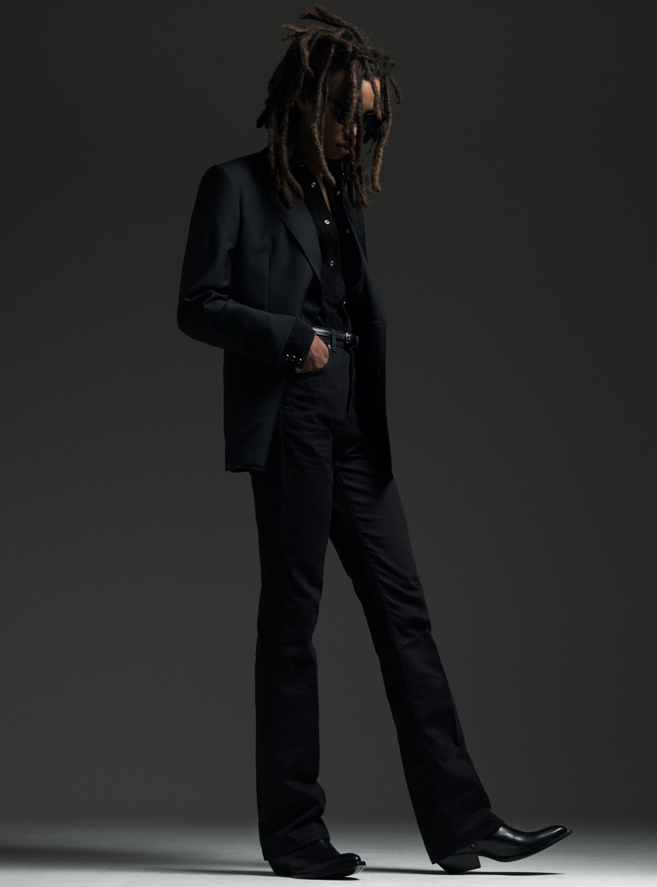BLK DNM