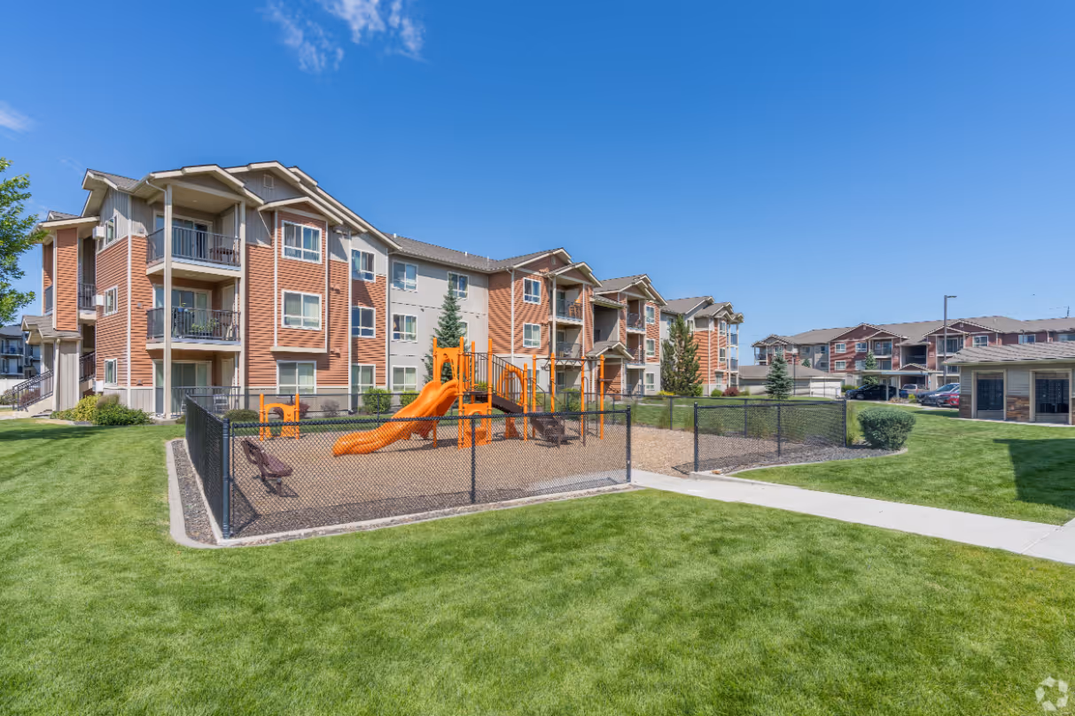 Copper Landing Amenities Playground