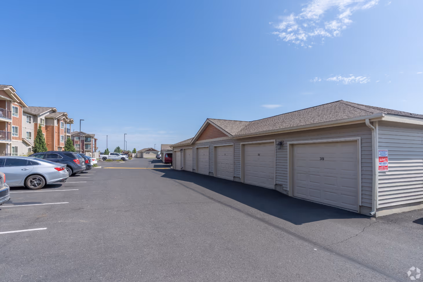 Copper Landing Amenities Garages