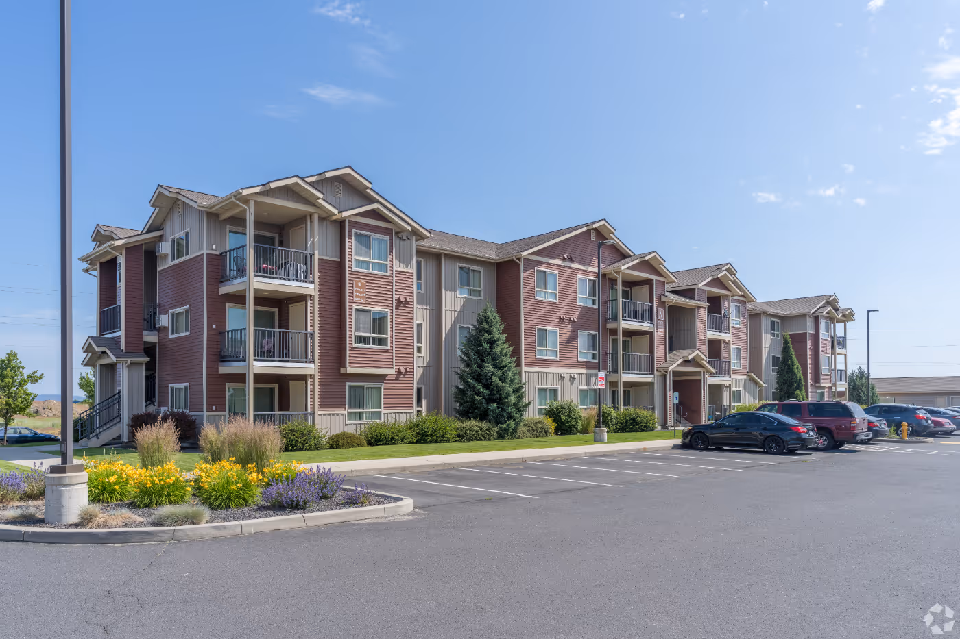 Copper Landing Exterior