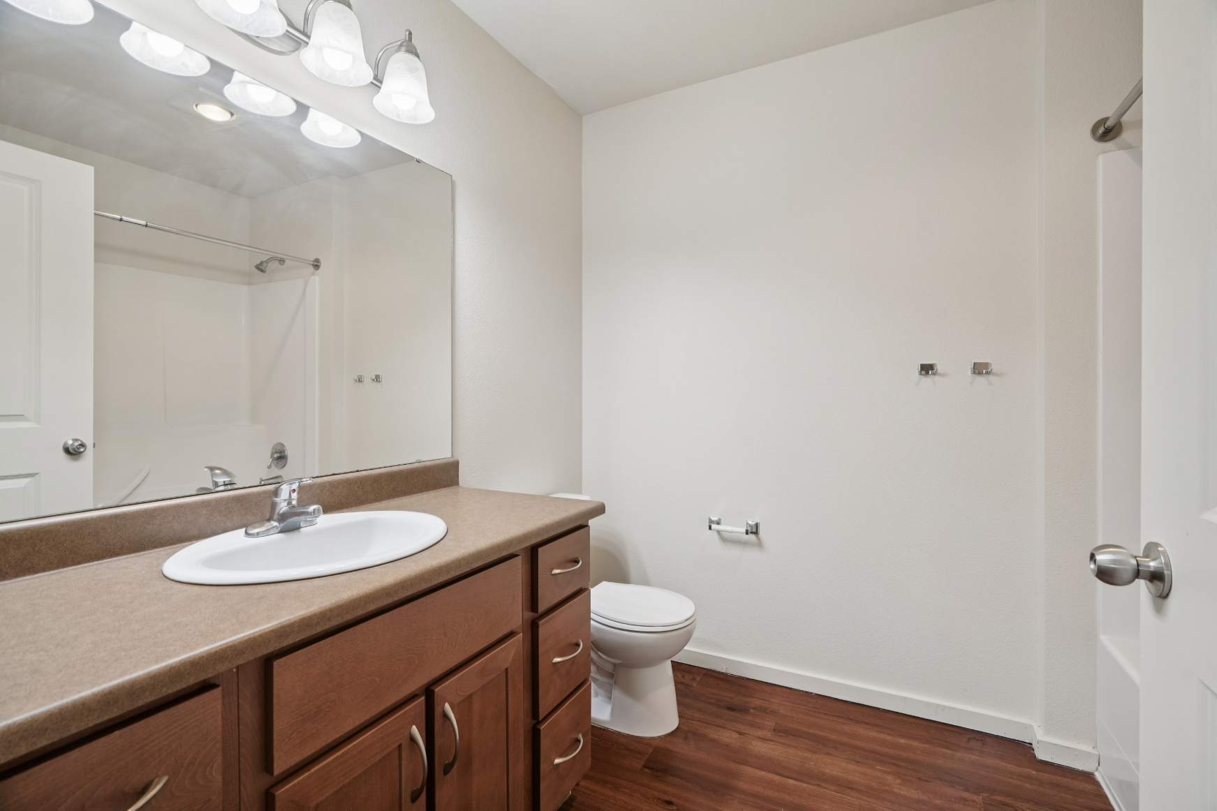 Copper Lane 3x2 Primary Bathrooom