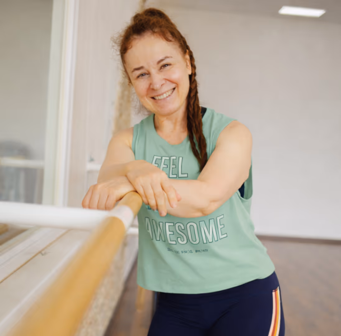 Irina Zino in a calm training space, ready to coach