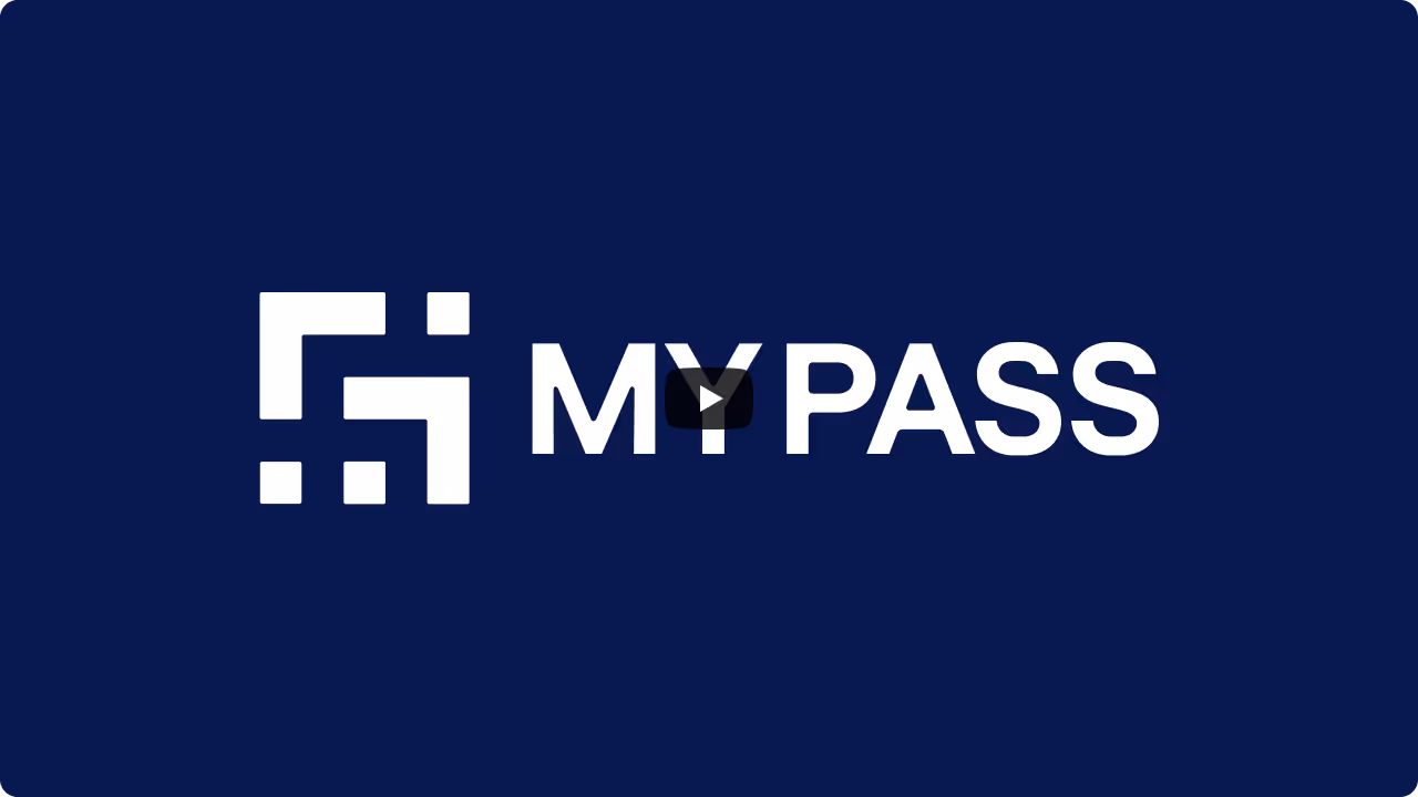 Logotipo MY PASS blanco con formas cuadradas y rectangulares estilizadas sobre un fondo azul oscuro.