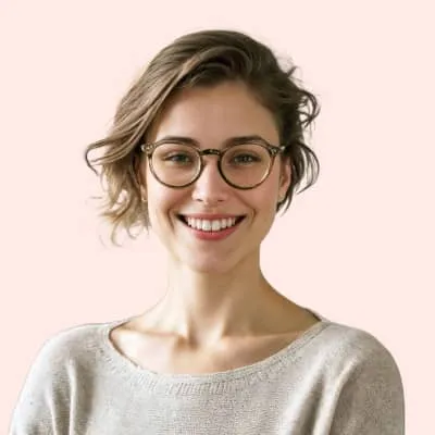 Lily Woods Testimonial Avatar Image - SelfStorage X Webflow Template
