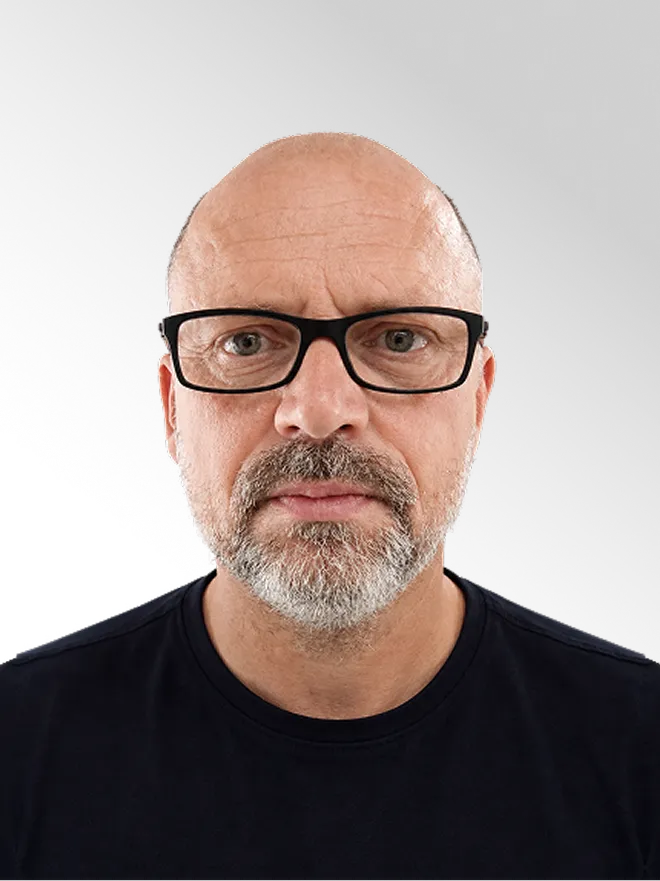 Porträtt av Timofey Kunin, DECEL