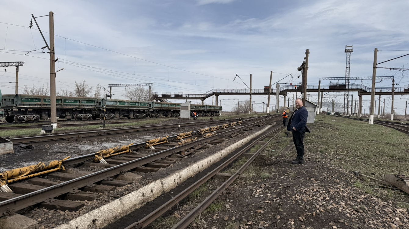 DECEL spiral retarders in the track at the marshalling yard in Kazakhstan