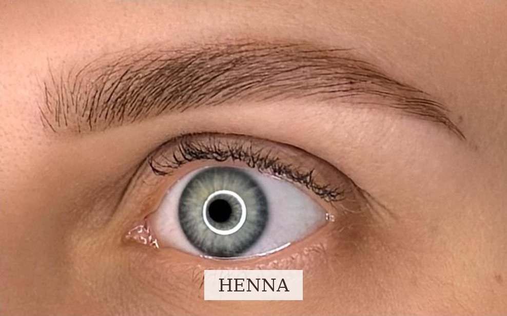 Brwi po hennie pudrowej na jasnej pozostałości po laserze: pełny, naturalny kształt i kolor – Madame Art Poznań