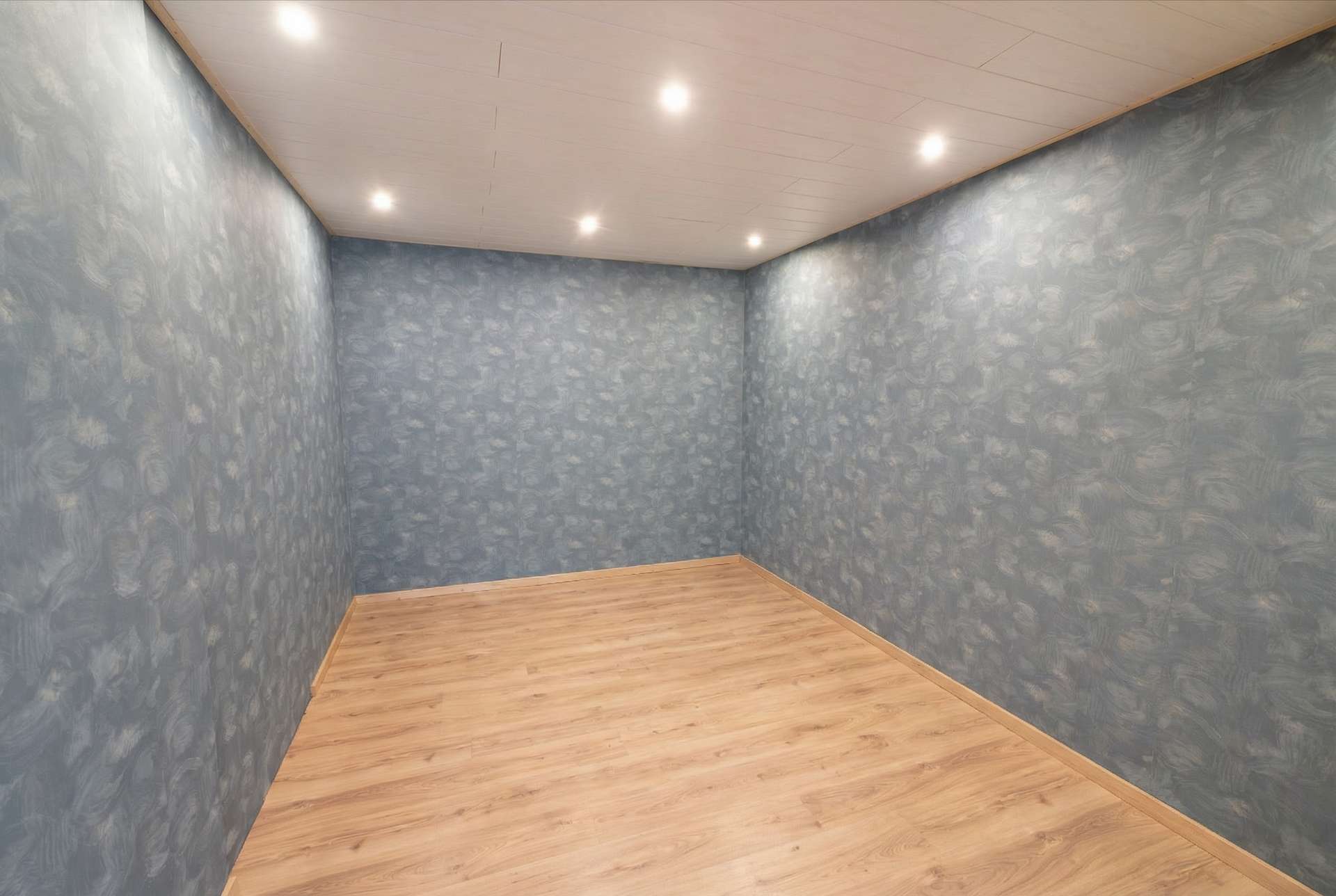 Schlafzimmer Haus links