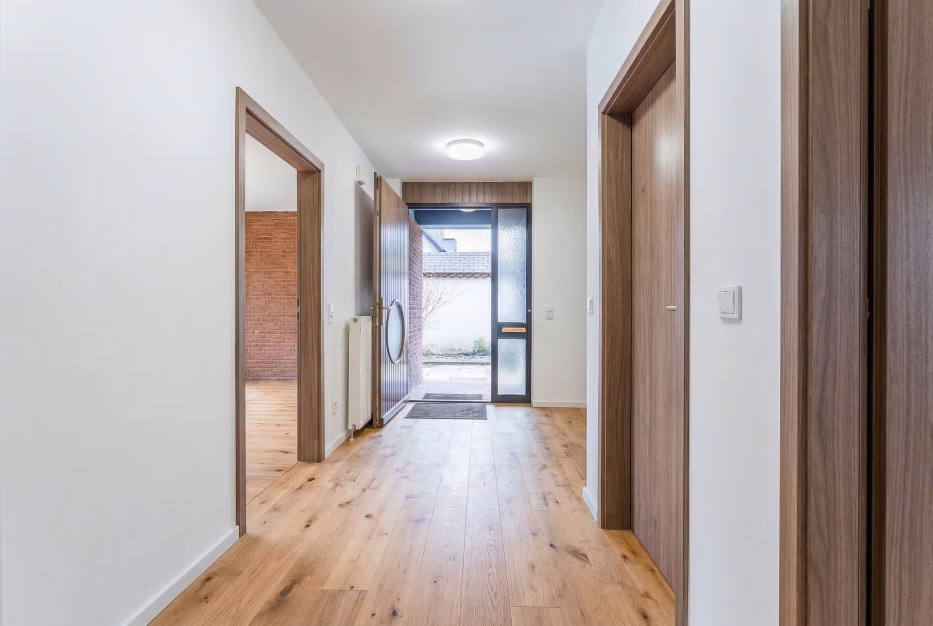 Flur Haus 2 NEU