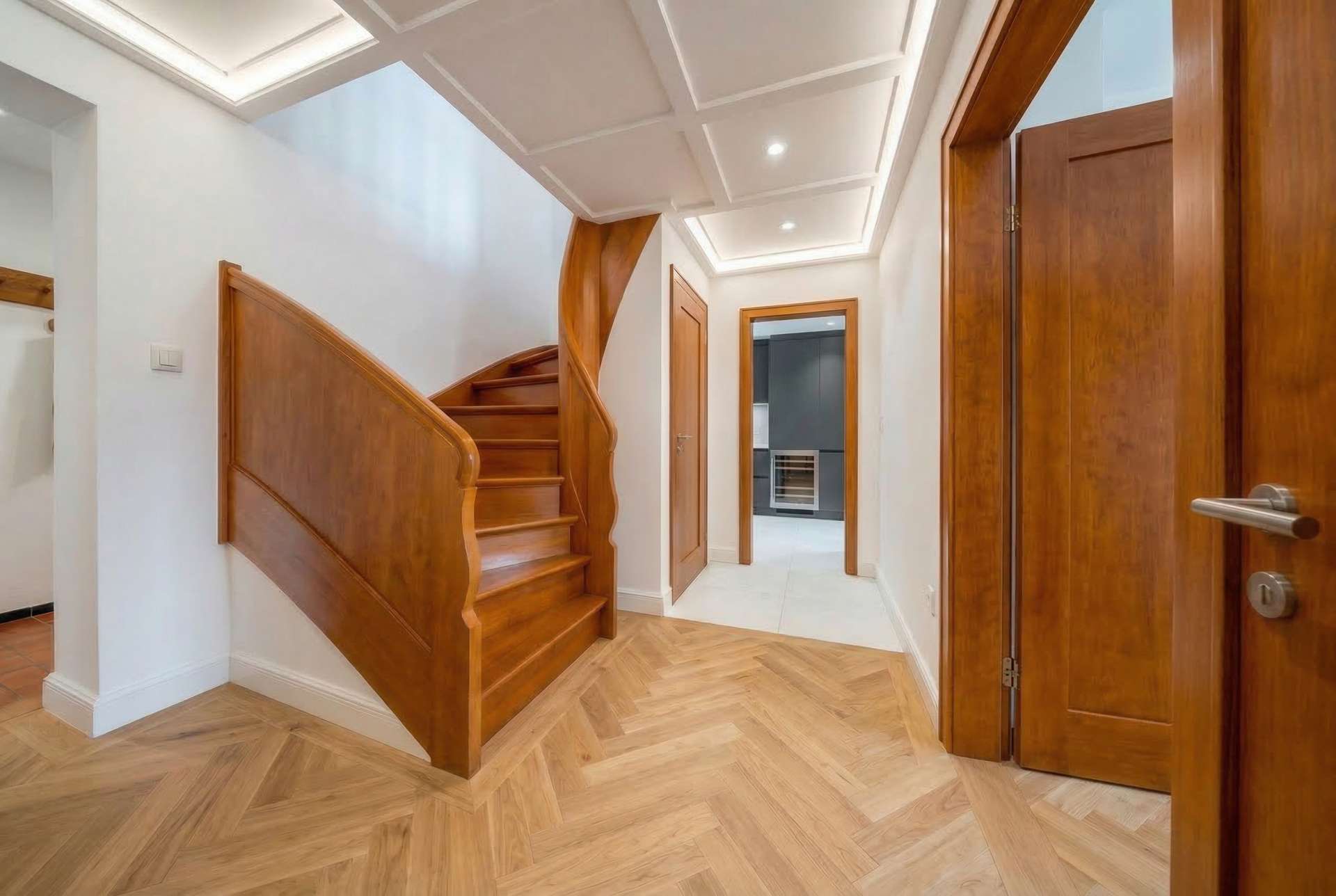 Flur Haus 1 NEU