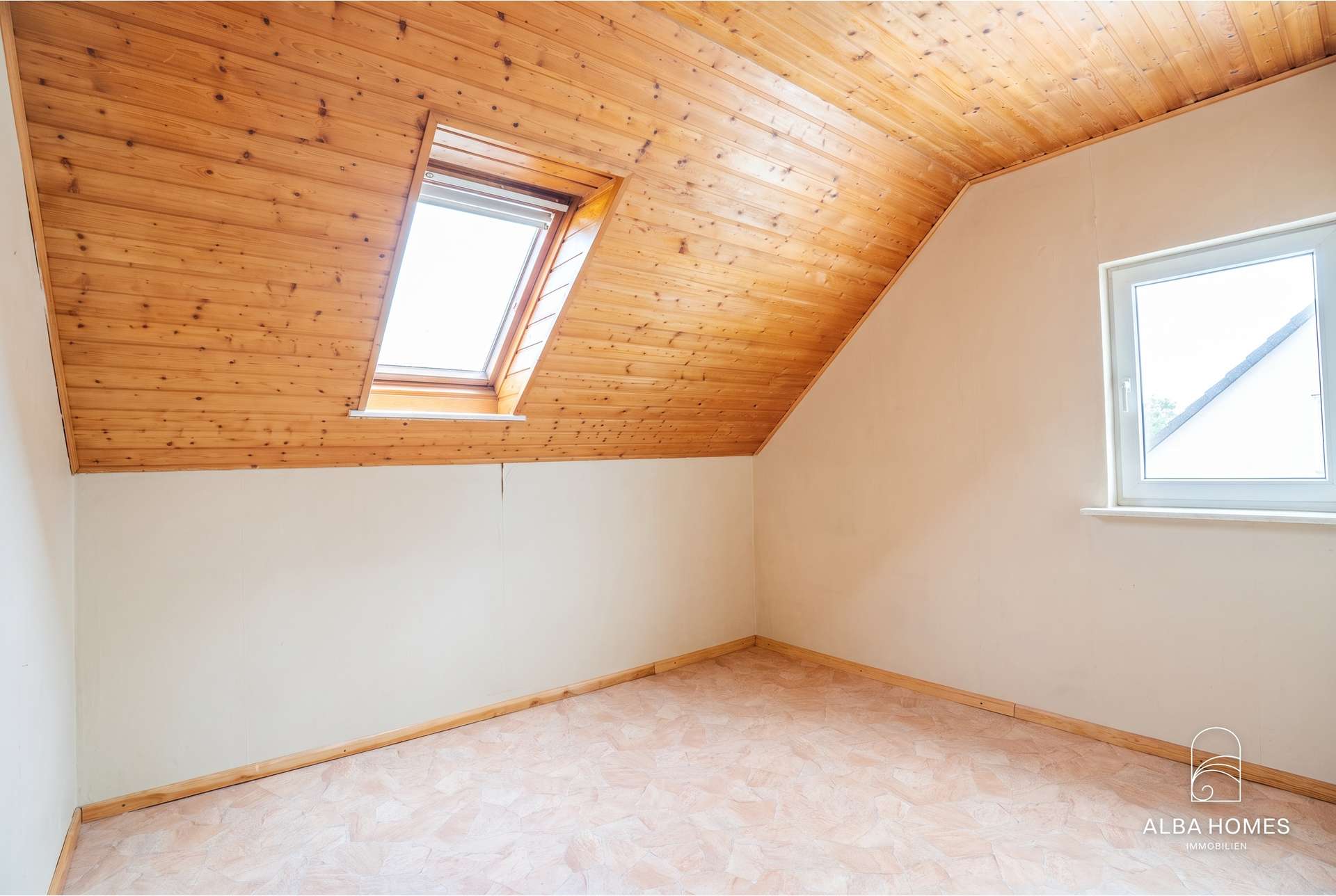 Ideal für Homeoffice, Gäste oder kreative Nutzung