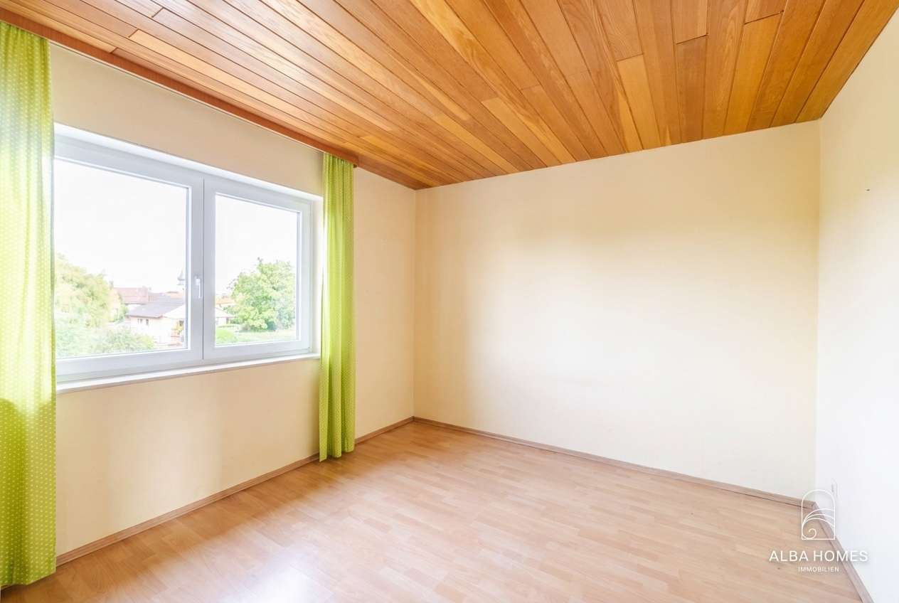 Ruhiger Arbeitsbereich für Homeoffice oder Verwaltung