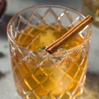 Cinnamon Maple Whiskey Sour