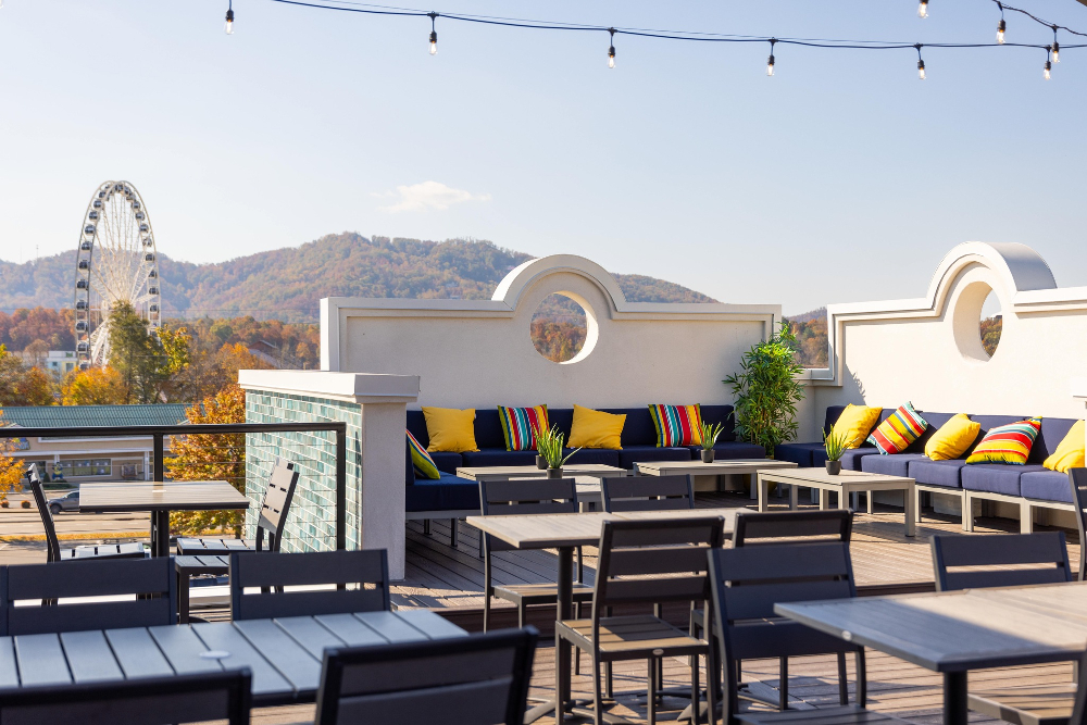 5 Incredible Food & Drink Pairings at our Rooftop Bar in Pigeon Forge