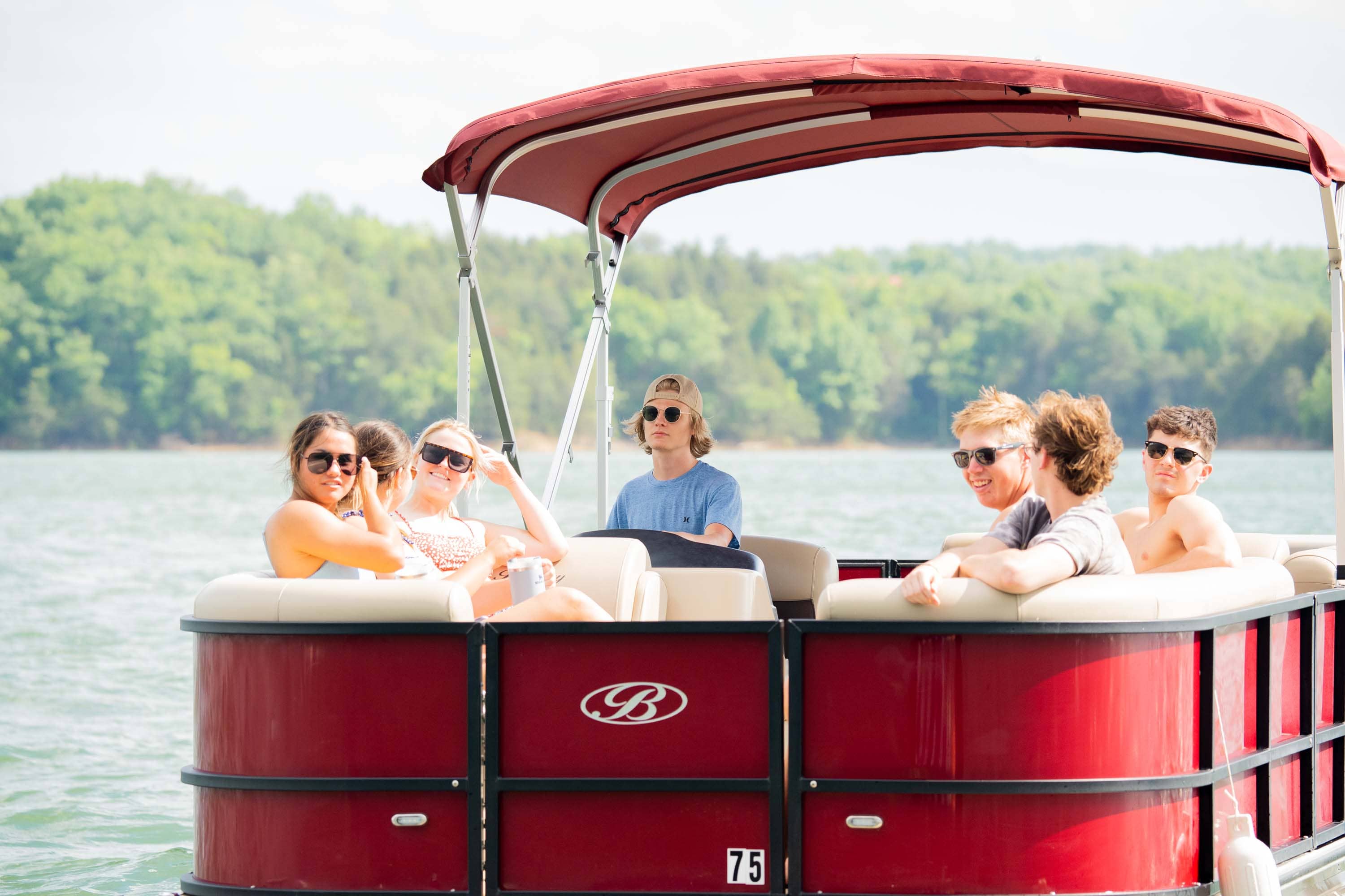 150 HP – Tritoon Rentals