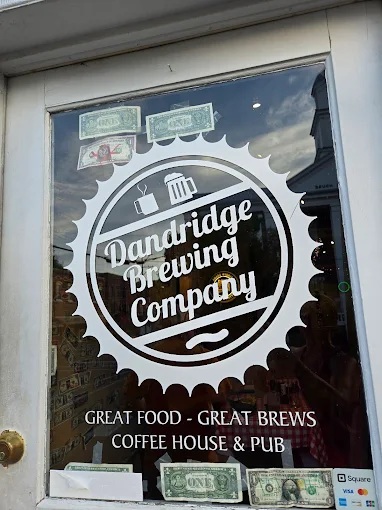 Dandridge Pub & Brewery